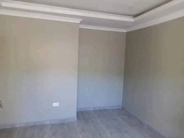 3-bedroom-flats-for-sale-in-lilayi-big-4