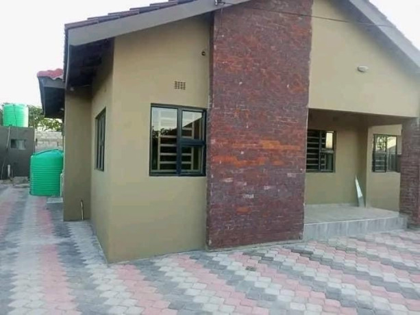 3-bedroom-flats-for-sale-in-lilayi-big-1