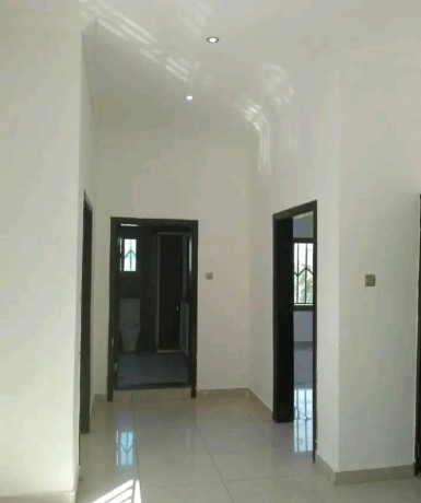 4-bedroom-house-for-rent-in-lilayi-estate-big-4