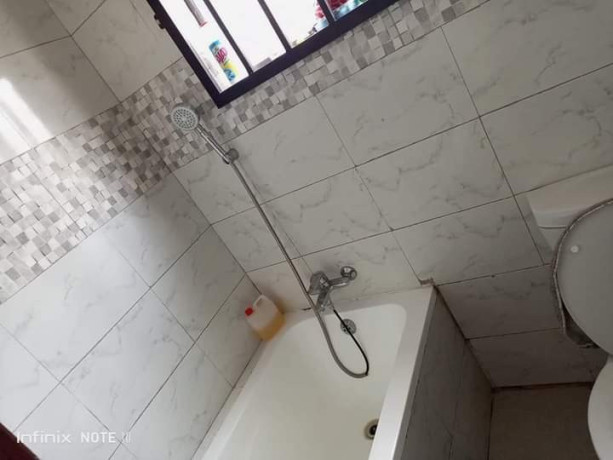 3-bedroom-flat-for-rent-in-chalala-big-6