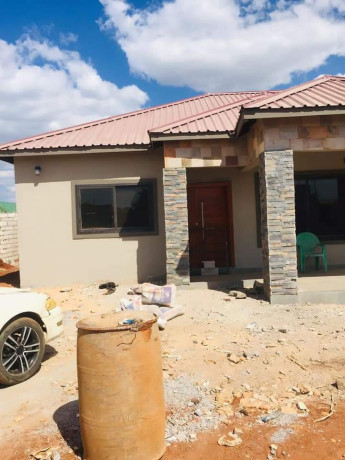 3-bedroom-flat-for-sale-in-new-kasama-big-7