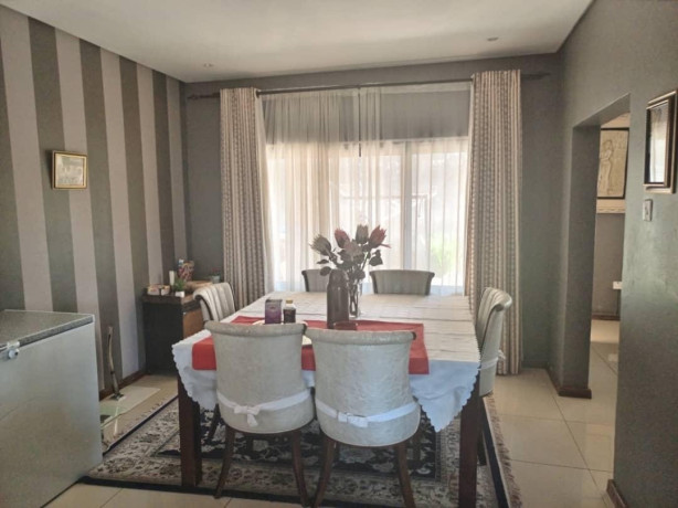 3-bedroom-house-for-rent-in-kabulonga-big-4