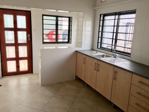 3-bedroom-flat-for-rent-in-kabulonga-big-0