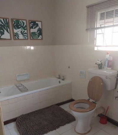 4-bedroom-house-for-sale-in-kabulonga-big-8