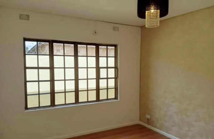 3-bedroom-house-for-rent-in-kabulonga-big-3