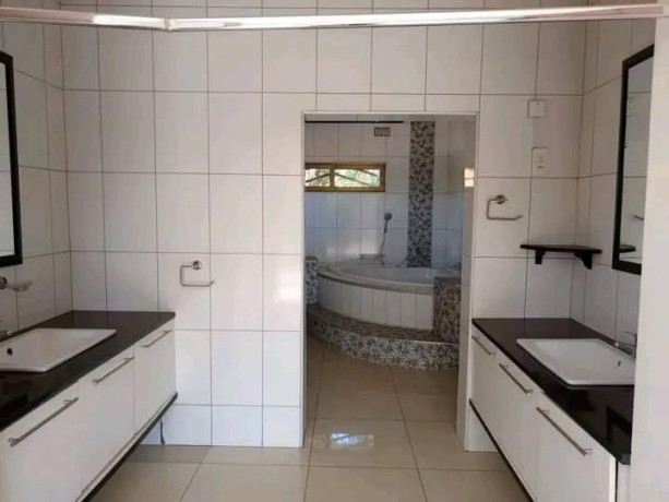 3-bedroom-house-for-rent-in-kabulonga-big-8