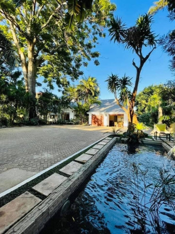 6-bedroom-house-for-sale-in-kabulonga-big-4