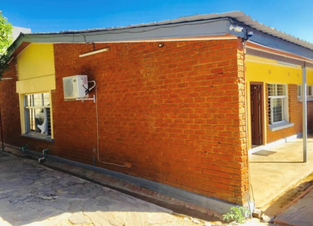 3-bedroom-house-for-rent-in-kabulonga-big-3
