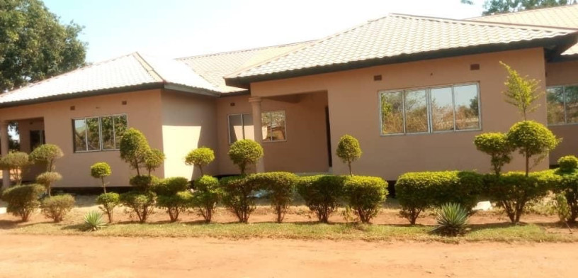 2-bedroom-flat-for-rent-in-makeni-big-1