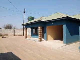 2-bedroom-flat-for-rent-in-makeni