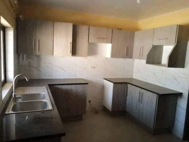 2-bedroom-flat-for-rent-in-makeni-big-7