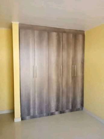 2-bedroom-flat-for-rent-in-makeni-big-3