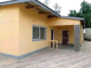 2-bedroom-house-for-rent-in-makeni