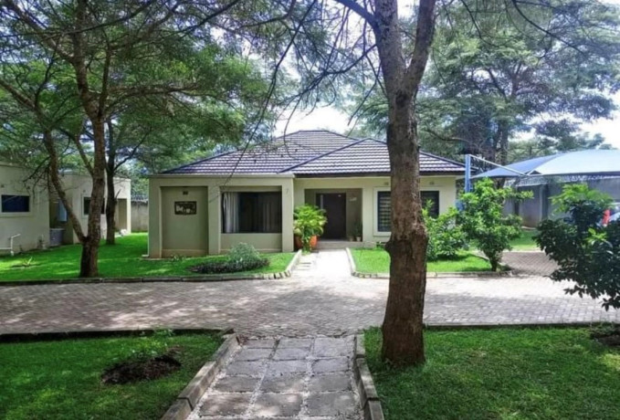 3-bedroom-house-for-sale-in-makeni-big-0