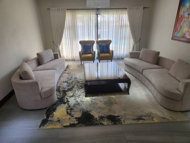 4-bedroom-apartment-for-rent-in-roma-big-3