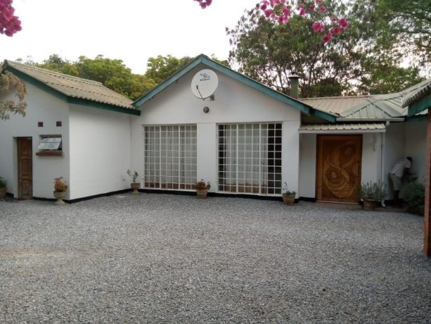 3-bedroom-house-for-rent-in-roma-big-0