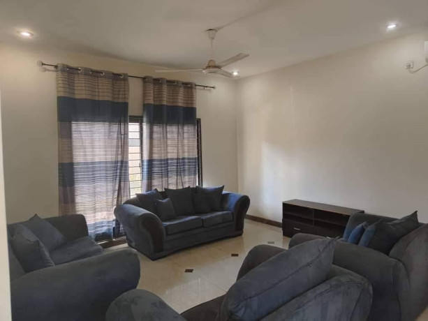 3-bedroom-duplex-flat-for-rent-in-roma-big-3