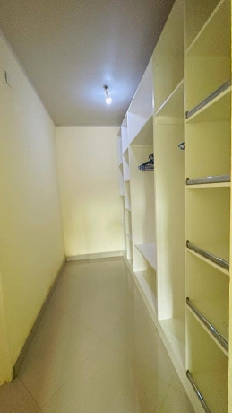 3-bedroom-flat-for-rent-in-roma-big-9