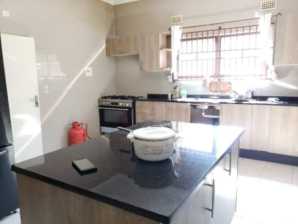 4-bedroom-house-for-rent-in-roma-big-5