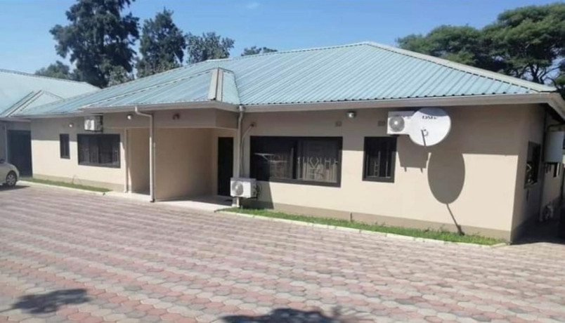 2-bedroom-flat-for-rent-in-roma-big-0