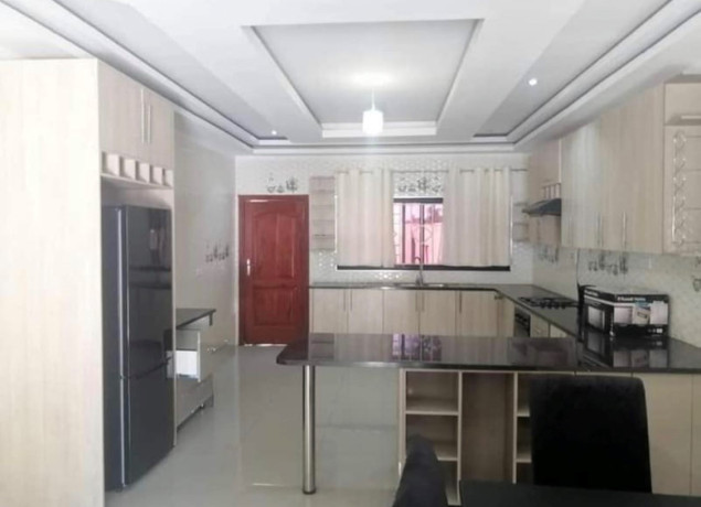 2-bedroom-flat-for-rent-in-roma-big-3