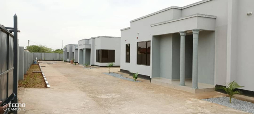 3-2-bedroom-houses-for-sale-in-ibex-hill-big-0