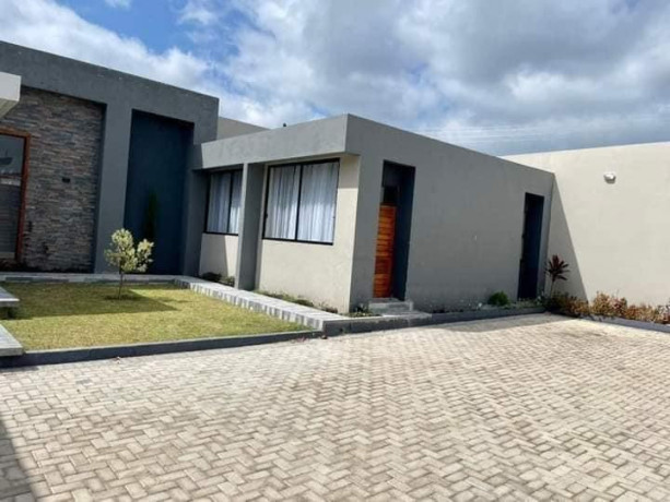 3-bedroom-house-for-sale-in-new-kasama-big-1