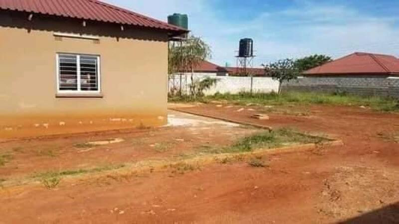 3-bedroom-boarding-house-for-sale-in-libala-south-big-1