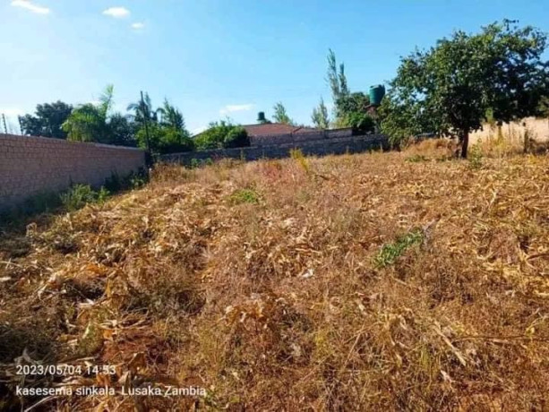 plot-for-sale-in-chalala-big-0