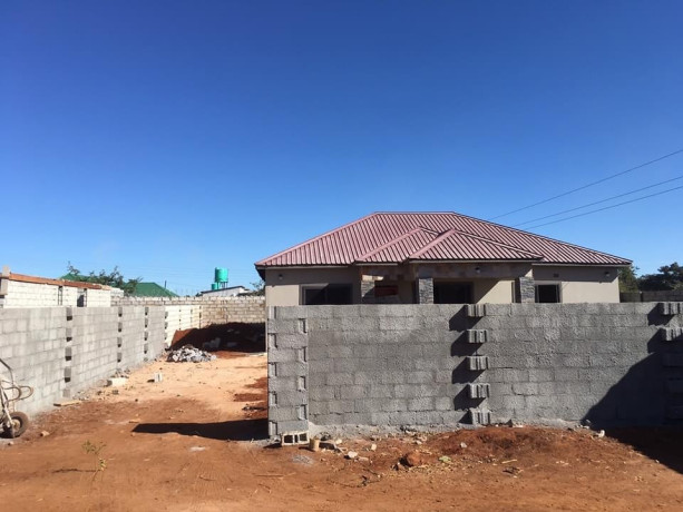 3-bedroom-house-for-sale-in-new-kasama-big-5