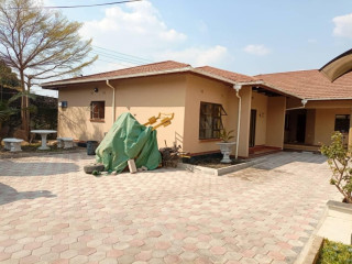 2-bedroom-house-for-rent-in-twin-palm