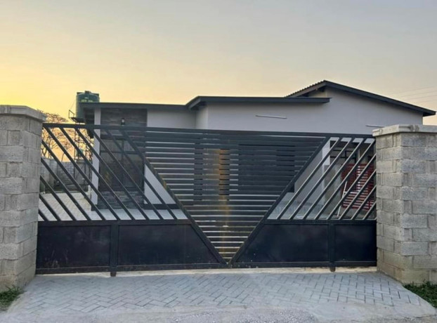 2-bedroom-flat-for-rent-in-waterfalls-big-6