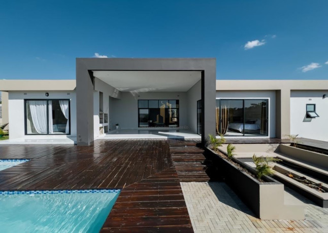 4-bedroom-house-for-sale-in-state-lodge-big-2