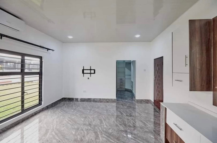 4-bedroom-house-for-sale-in-new-kasama-big-4