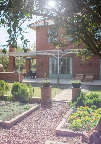 4-bedroom-apartment-for-rent-in-foxdale-big-1