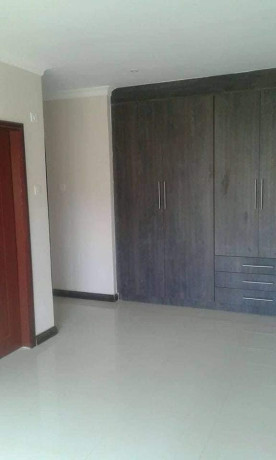 43-bedroom-flats-for-sale-in-foxdale-big-4