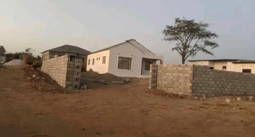 3-bedroom-house-for-sale-in-6-miles-big-3