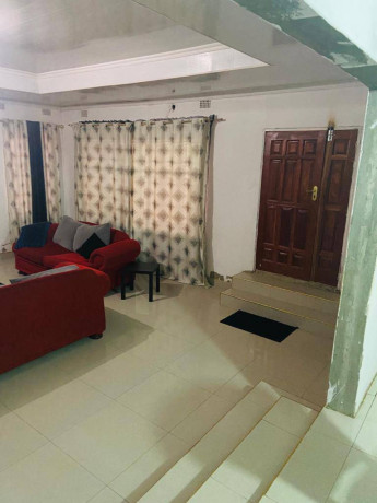 3-bedroom-standalone-house-with-carport-big-9