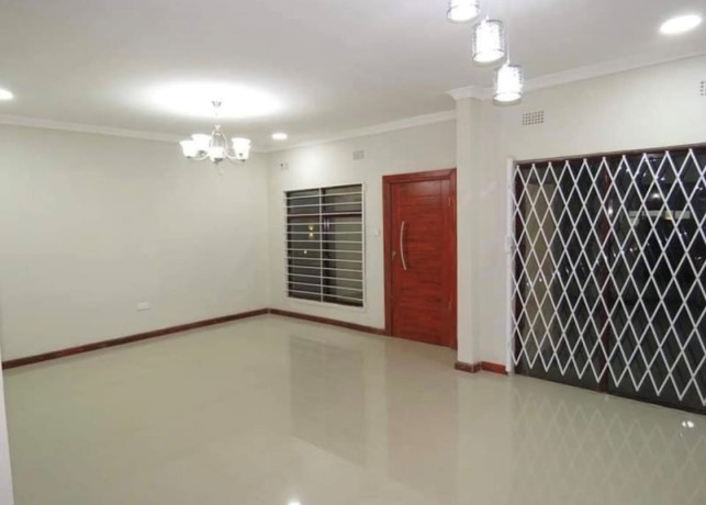 3-bedroom-flats-for-rent-in-kabulonga-big-2