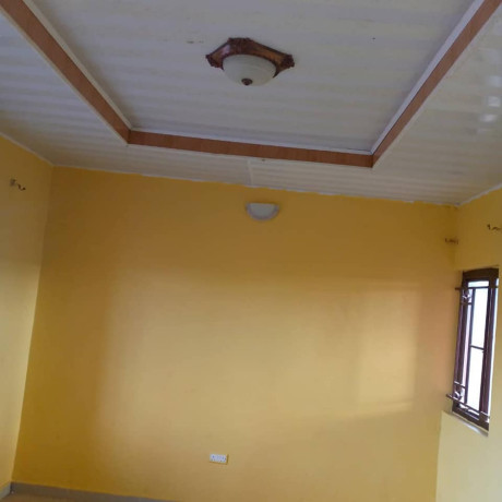 3-bedroom-flat-for-rent-in-chalala-big-5