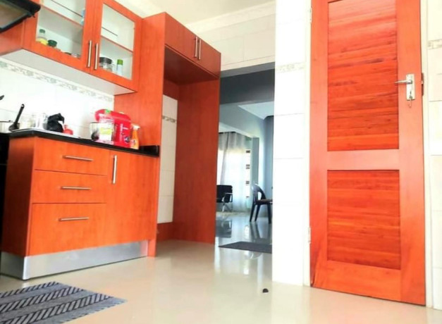 3-bedroom-house-for-rent-in-meanwood-big-1