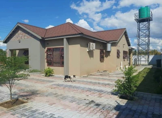 3-bedroom-house-for-rent-in-meanwood-big-0