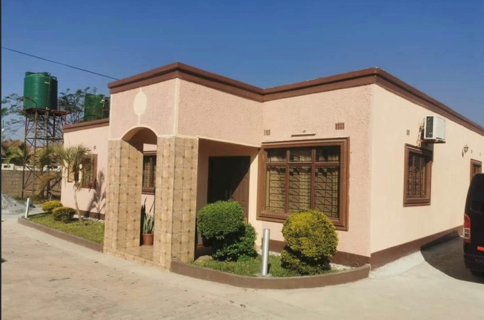 3-bedroom-flat-for-rent-in-ibex-hill-big-1