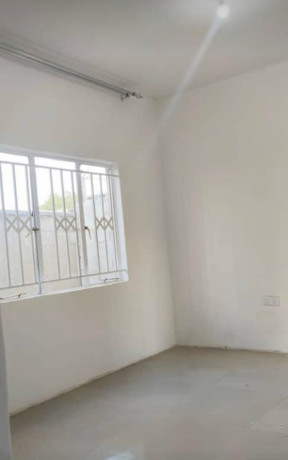 1-bedroom-flat-for-rent-in-ibex-hill-big-3