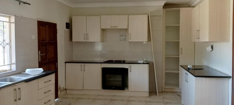 2-bedroom-flat-for-rent-in-ibex-hill-big-1