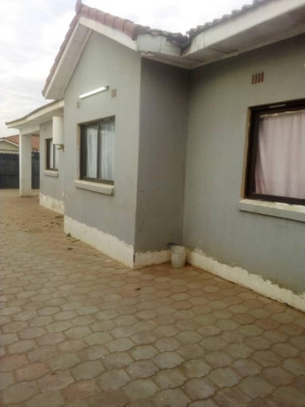 3-bedroom-house-for-sale-in-kabangwe-big-8