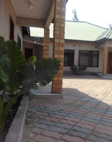 2-bedroom-flat-for-rent-in-chamba-valley-big-5