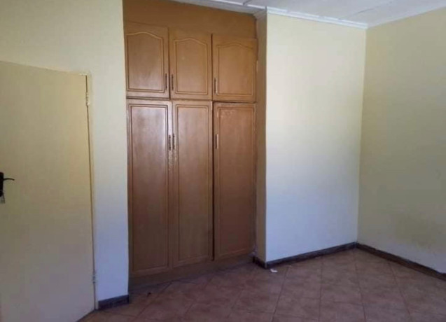 2-bedroom-flat-for-rent-in-chamba-valley-big-4