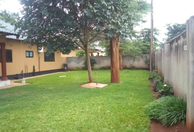 3-bedroom-flat-for-rent-in-makeni-big-4