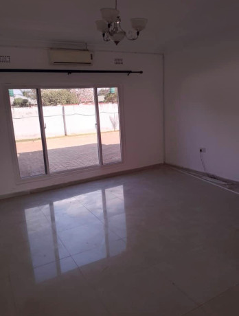 2-bedroom-flat-for-rent-in-ibex-meanwood-big-9